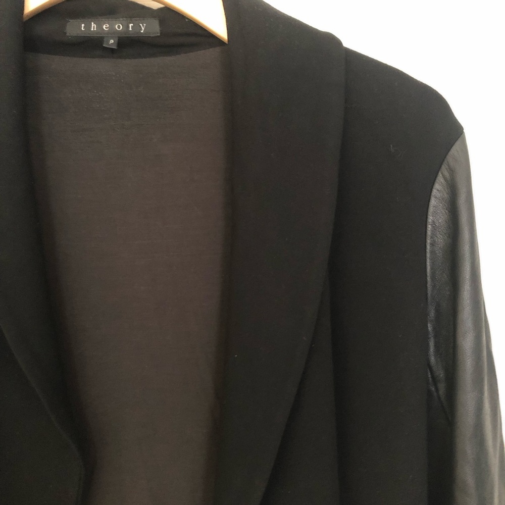 Theory Open Blazer with Faux Leather Sleeves - Picture 5 of 9